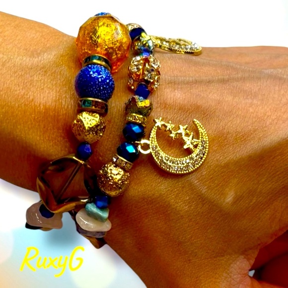 594 .Gold and Blue Crescent Moon Bracelet Set - Picture 3 of 10